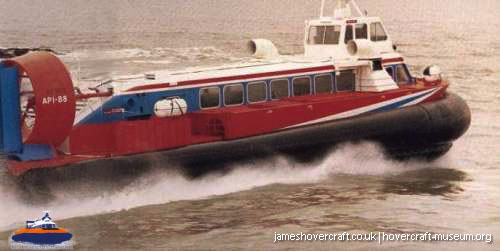 AP1-88 hovercraft  -  (credit: The <a href='http://www.hovercraft-museum.org/' target='_blank'>Hovercraft Museum Trust</a>).